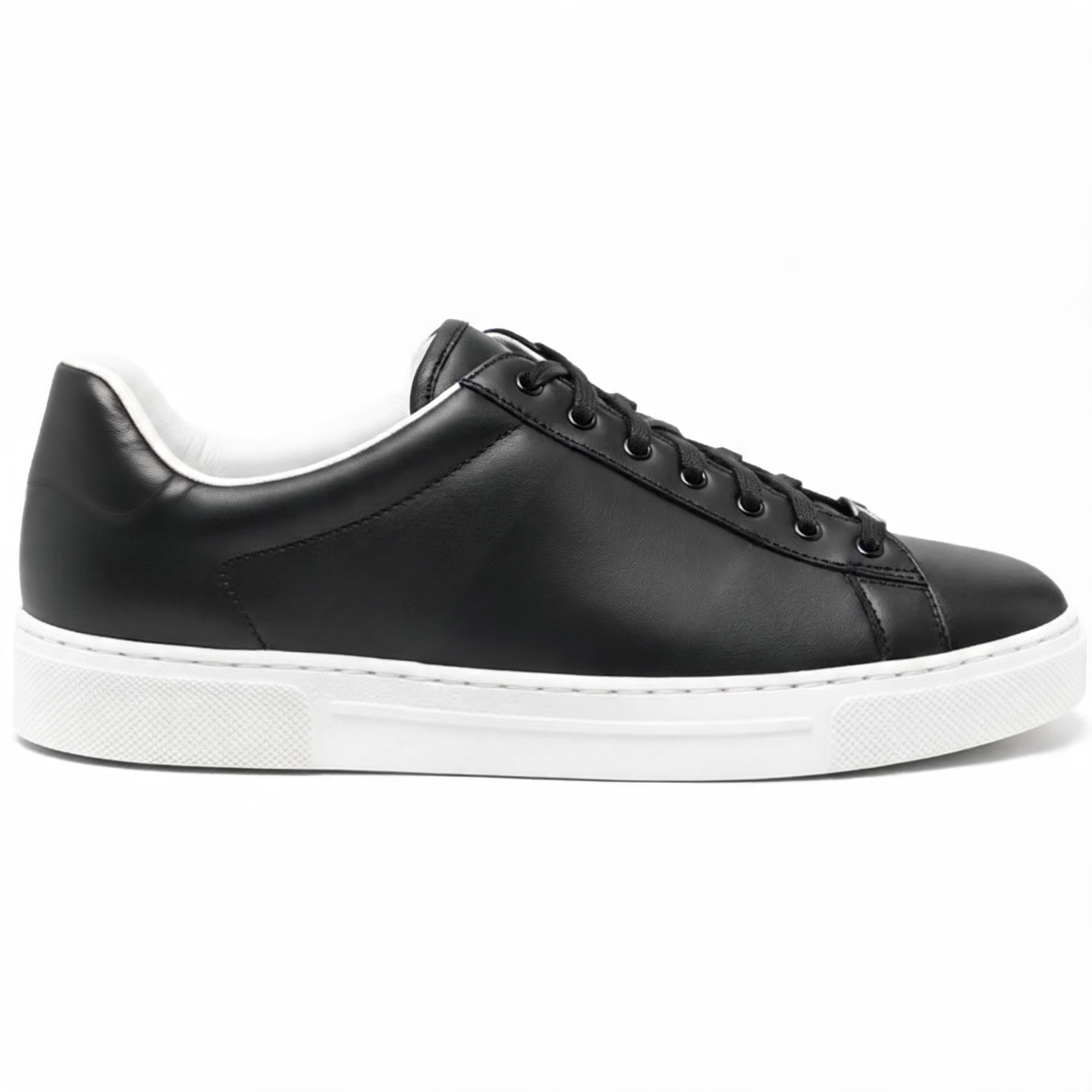 Low-Top Court Sneaker Black & Red